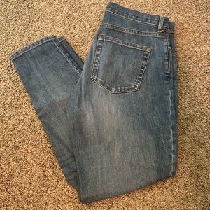 Everlane Women’s Straight Jeans